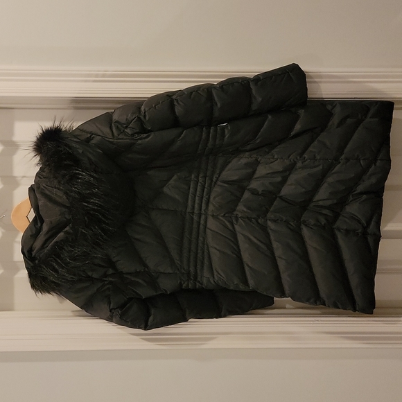 Talbots downed puffer coat. Black, faux fur lining removable.XL - Picture 8 of 8